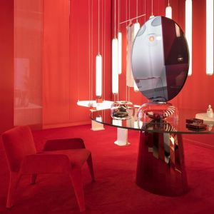 The boudoir in Das Haus designed by Lucie Koldova. Read the full interview with this lady of 'light' on our site. Link in the bio 