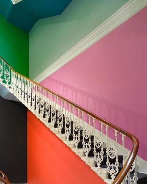 Colour! 
Via @sayhellocolour
・・・
There are stairways and then there are statement stairs. Whoa! We’re in all kinds o love with this stunning set by artist Gloria Zein at the Goethe Institute London. This my friends, is how you colour block! 