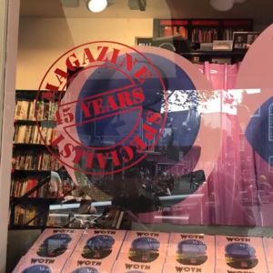 WOTH issue No10 Modern Icons center stage at Atheneum Nieuwscentrum Amsterdam. #lilac #roundthings #windowshopping #buytheissue #itisgreat #justlikethewindow #atheneumnieuwscentrum #amsterdam #woth #wonderful #wonderfulthings #wothson #dutch #dutchdesign 