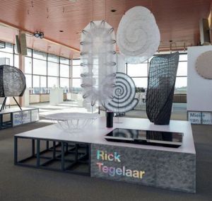 LOW & BONAR
Last year at Dutc Design Week, Low & Bonar's @in4nite presentation, based on the Colback technical fabric, and in particular the participation of @rick_tegelaar, was the surprise of the DDW. Happily, they are back again this year. Rick is work