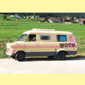 WOTH x DDW 2018
Dutch Design Week is on! WOTH Wonderful Things Magazine is present with a remarkable WOTH van. Visit us at thé hotspot of this year: Campina factory (corner Kanaaldijk-Zuid and Hugo van der Goeslaan). WOTH will also be available at @sectie