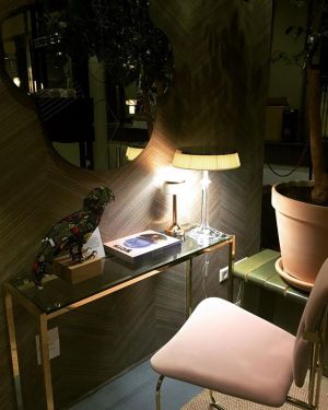 @ghyczy presentation at @bijdendom #utrecht #pink #velvet #brass #designed in #1986 WOTH is there! For every @ghyczy sale you will receive a year subscription! What a good deal! #coolbrands #woth #wonderful #wonderfulthings #wothson #dutch #dutchdesign #i